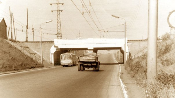 Стерлитамак, Башкирская АССР, железнодорожный мост на Худайбердина. Ориентировочно 1970-е годы.