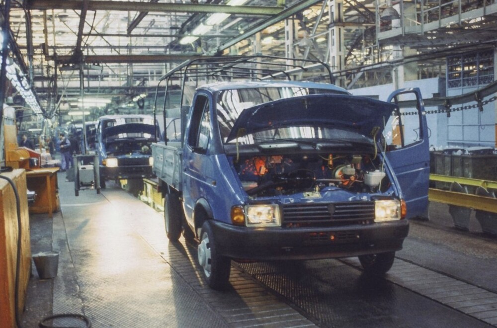 На заводе "ГАЗ",1990-е.