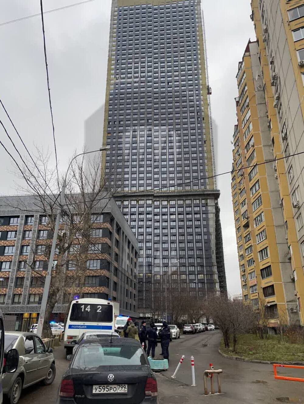 В Москве рабочие стройки устроили массовую драку и были задержаны