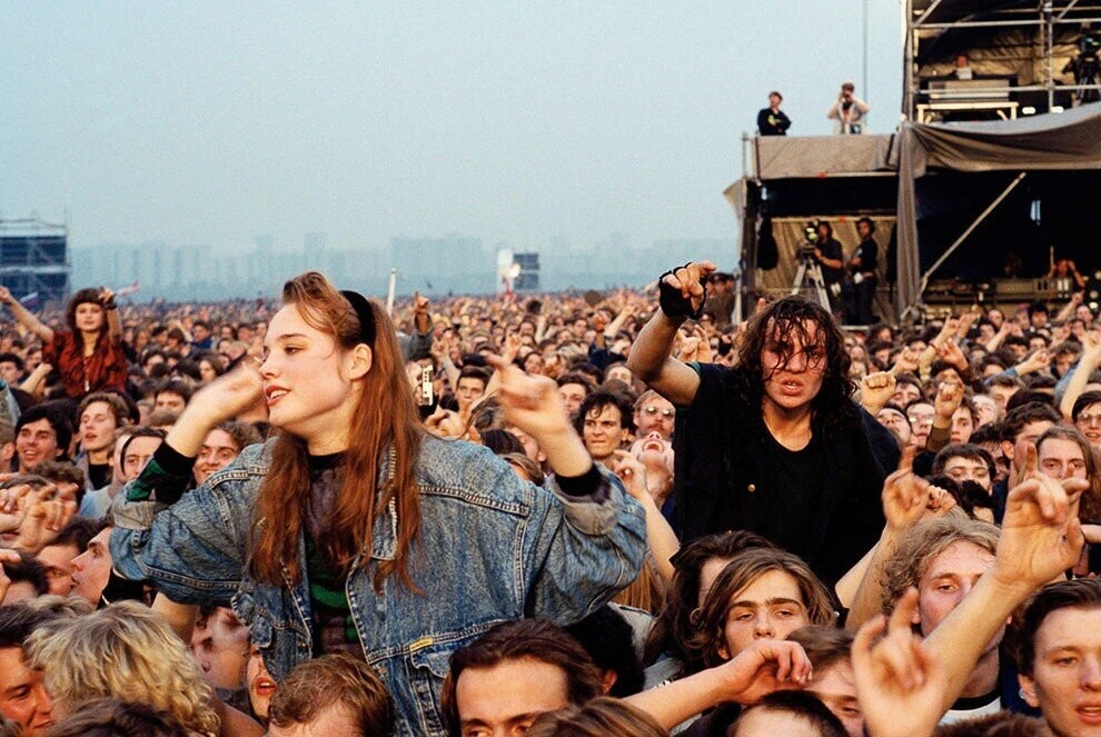 28 сентября 1991 года на поле аэродрома Тушино в Москве состоялся грандиозный рок-фестиваль «Монстры Рока».