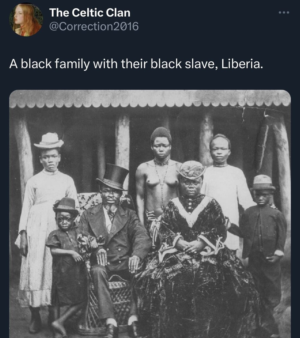 Негритянская семья в Либерии, и их рабы негры. Либерия основана освобождёнными неграми из США. Они постарались полностью воспроизвести политическую систему Штатов