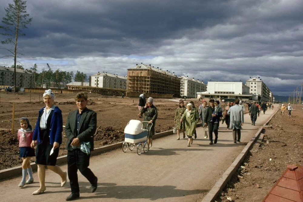 Интересные фотографии времен СССР от Юганск за 23 ноября 2023
