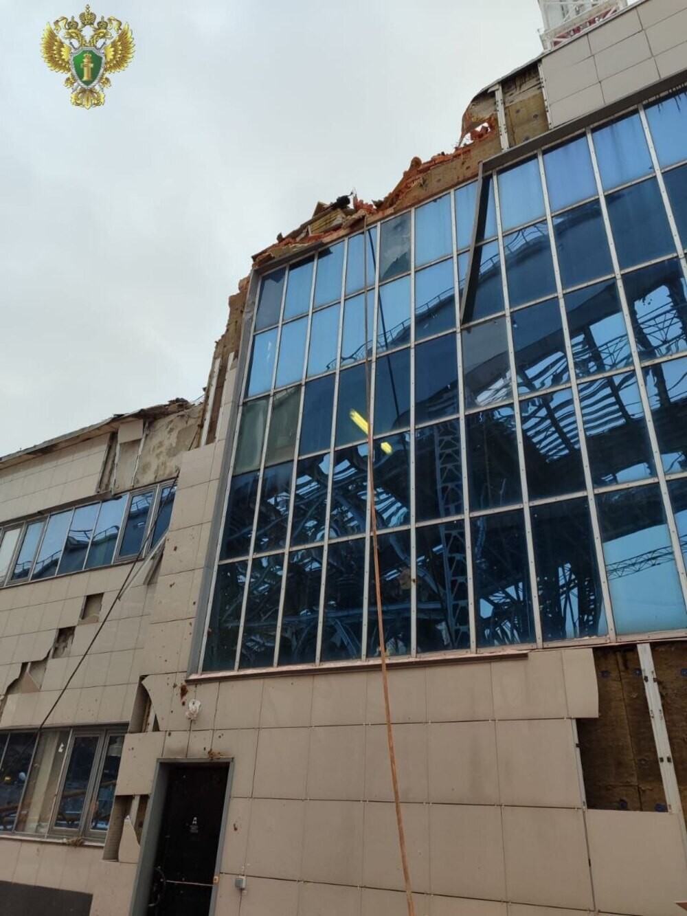 В Красногорске рухнул строительный кран во время демонтажа задания
