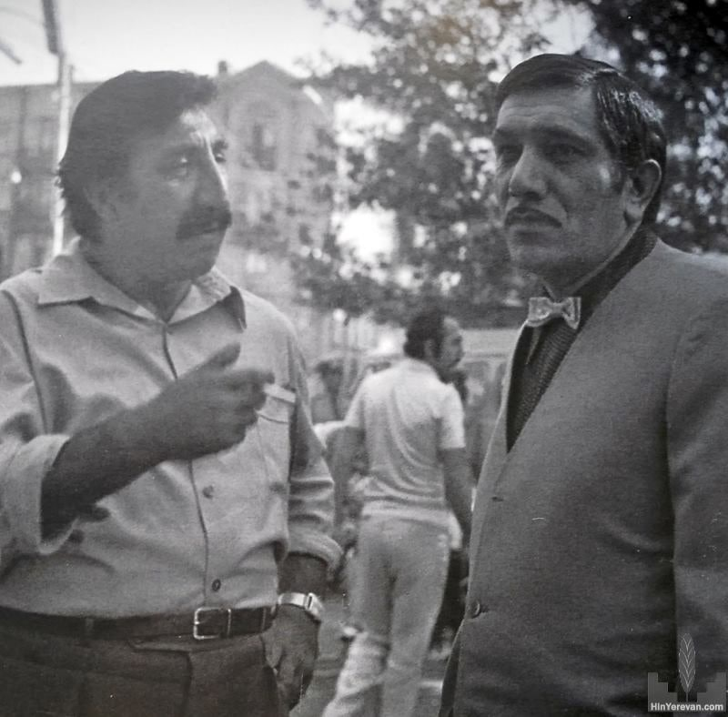 1972 год. Фрунзик Мкртчян и Армен Джигарханян на съемках комедии Эдмонд Кеосаяна "Мужчины".