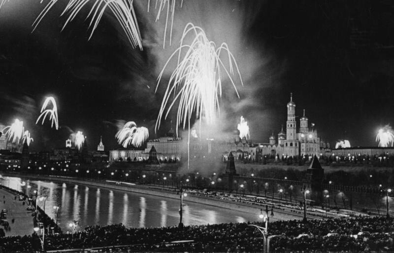 Интересные фотографии времен СССР от Юганск за 28 ноября 2023