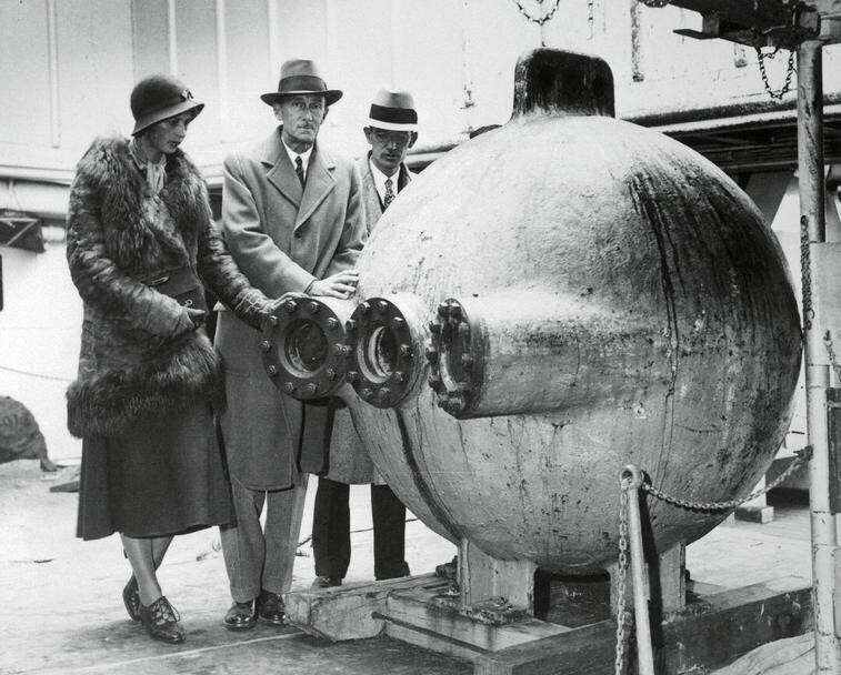 23. Уильям Биби с коллегами, Нью-Йорк, 1930-е годы
