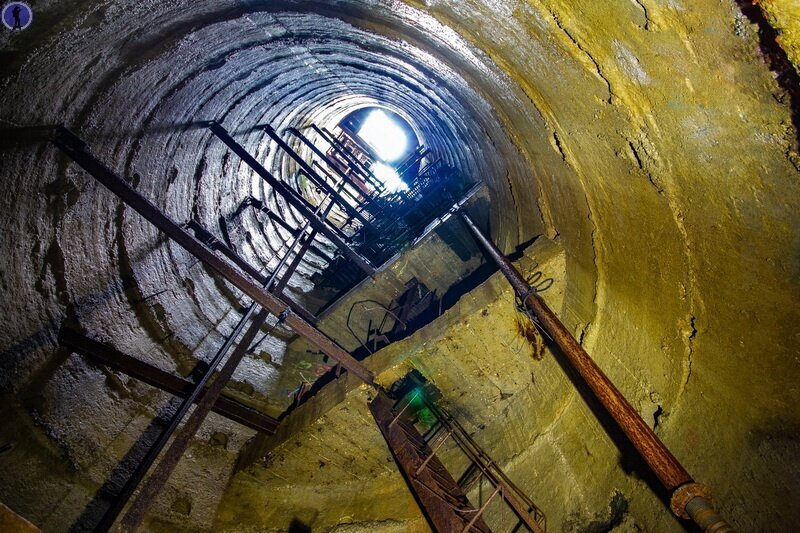 Знаменитый заброшенный недостроенный тоннель на глубине 27 метров