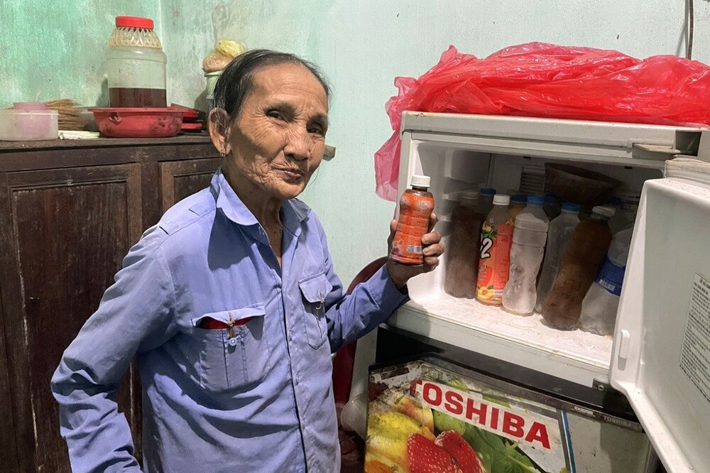 Вьетнамка 50 лет ничего не ест, а только пьёт воду