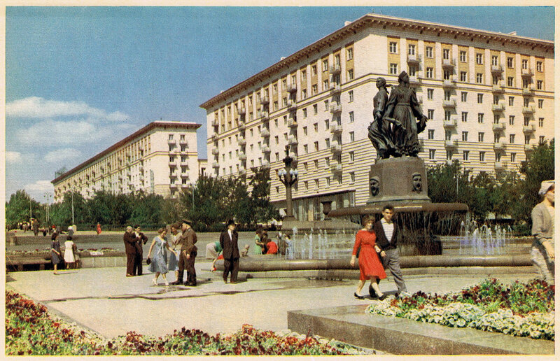 Волгоград. Новые жилые дома на Аллее Героев, 1950-е годы.