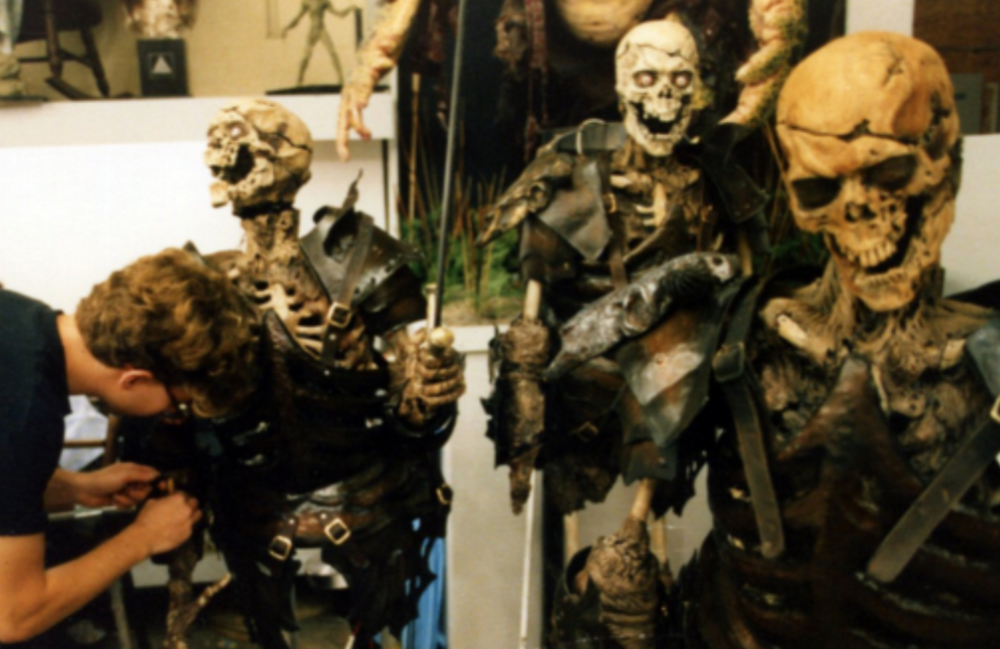 Как снимали фильм "Зловещие мертвецы 3. Армия тьмы": кадры со съемок и 17 интересных фактов о фильме