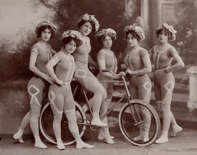 11.Труппа велосипедистов-трюкачей Кауфмана в Германии в 1900 году