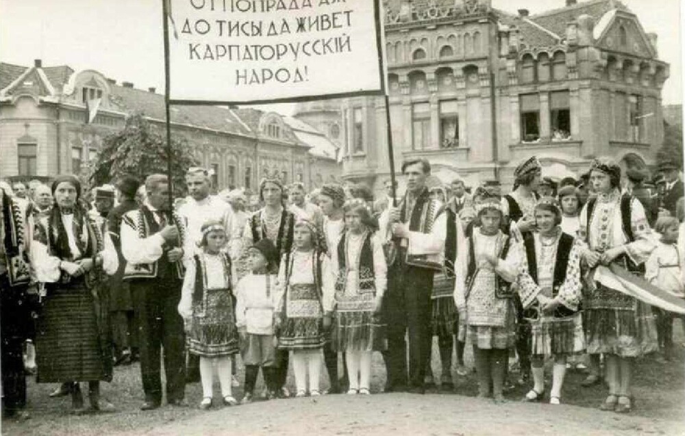 Как русских превращали в русофобов