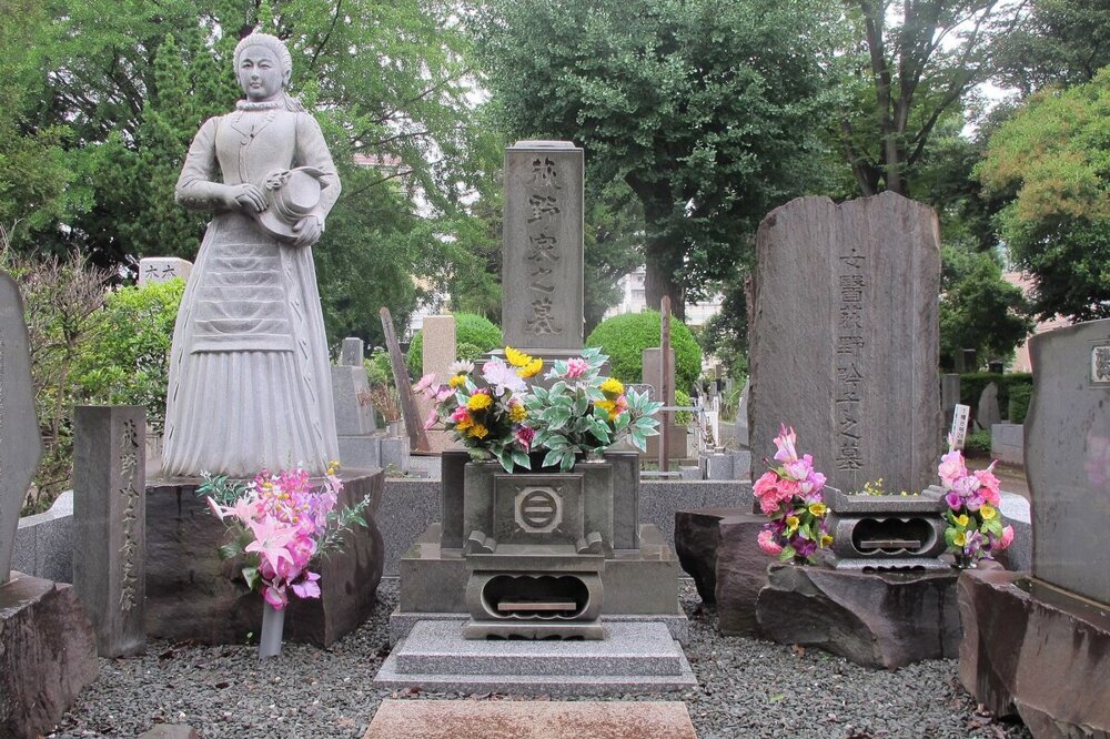 Огино Гинко, первая женщина-врач, практиковавшая западную медицину в Японии