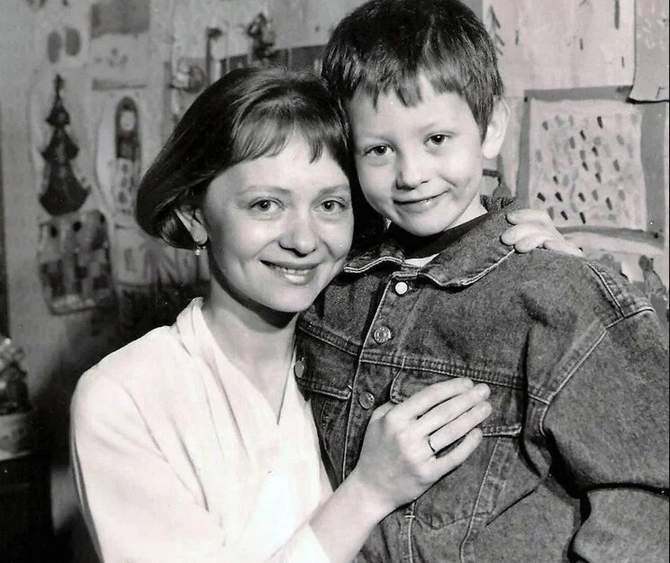 Татьяна Божок с сыном Серёжей.
