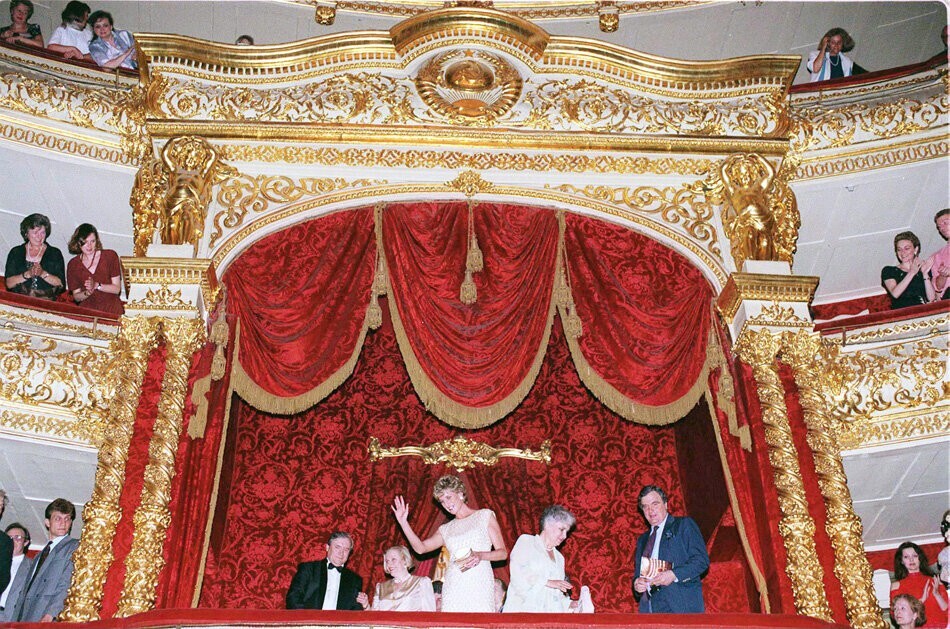 В 1995 году Москву приехала принцесса Диана и посетила Большой театр