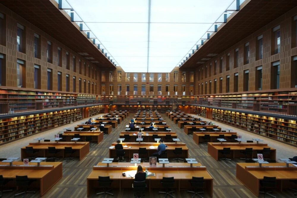 Библиотека Берлинского университета имени Гумбольдта — книжное чудо современной Германии
