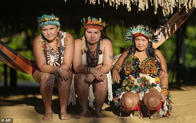 История коренных жительниц Амазонки, которые спасли свое племя от вымирания