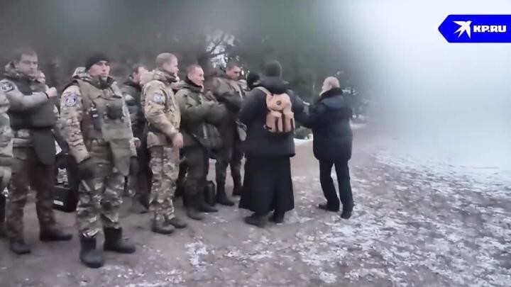 Солдаты СВО помолились перед штурмом 