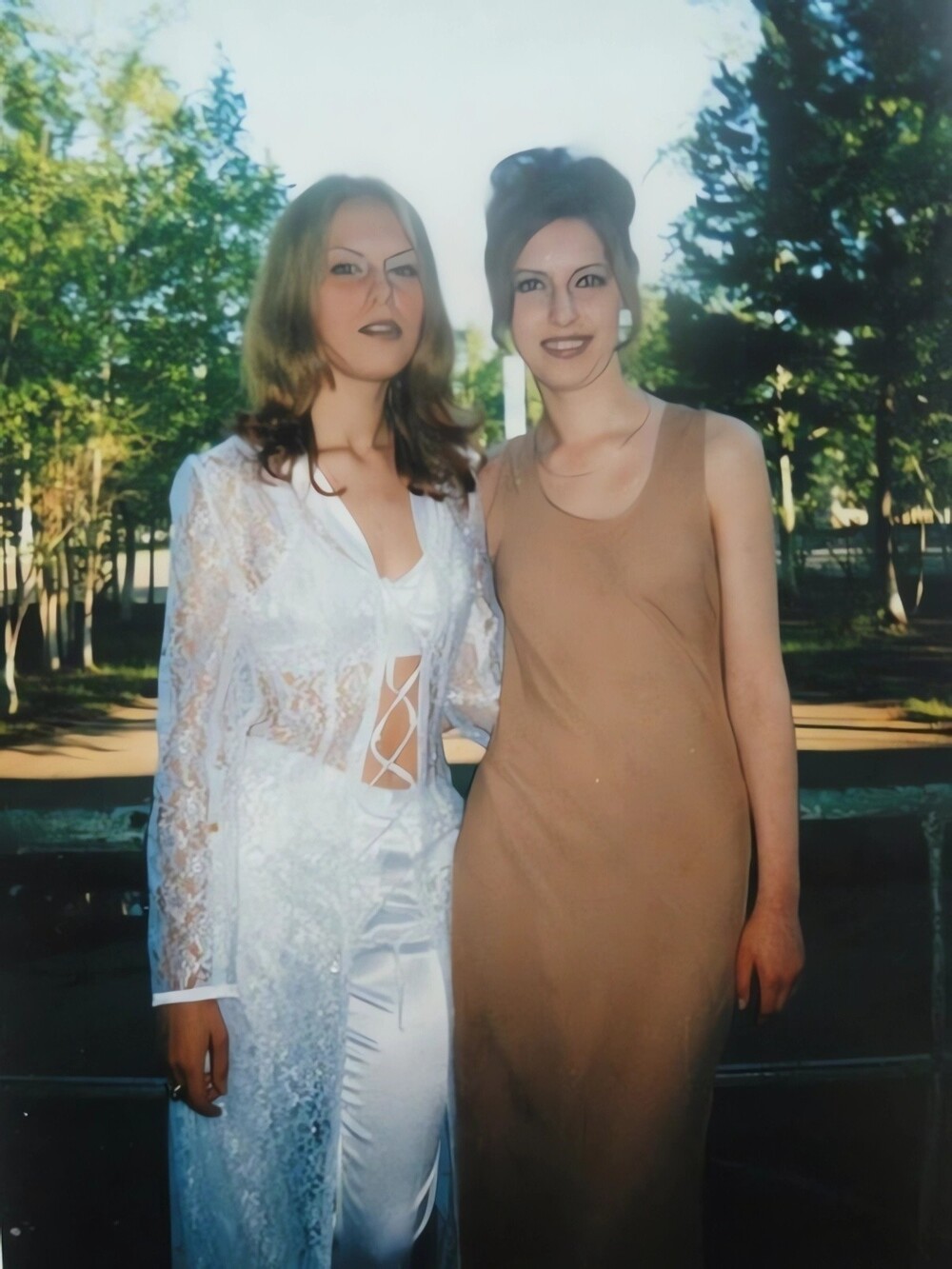 Выпускницы, 1999 год.