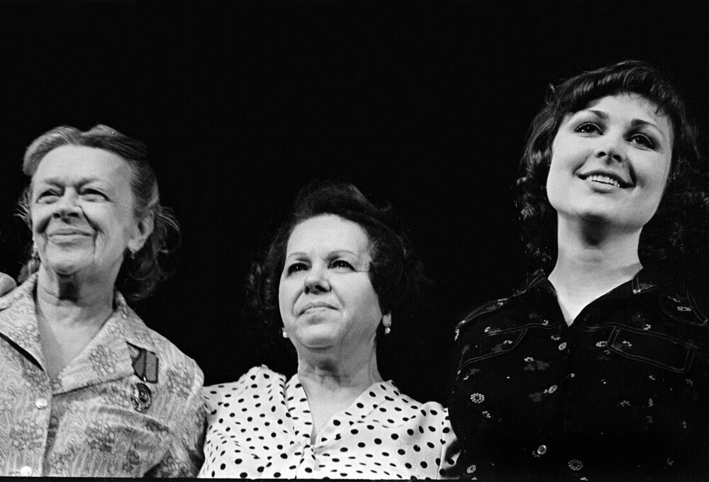 Татьяна Пельтцер, Вера Орлова и Татьяна Кравченко в спектакле «Мои надежды», 1970-е годы