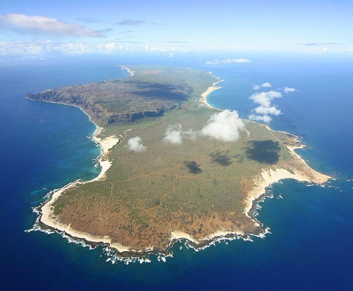 10. Один из 8 гавайских островов, Ниихау, известен как Запретный остров