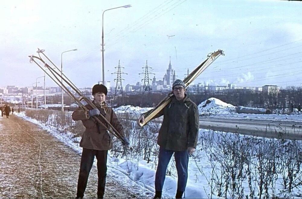 Интересные фотографии времен СССР от Юганск за 06 января 2024