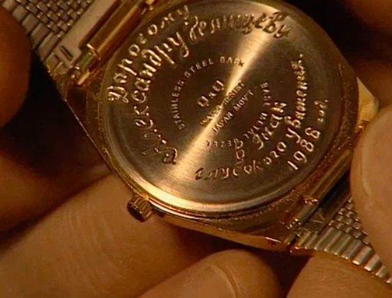 Что за странные часы в сериале «Бандитский Петербург»? Все просто!