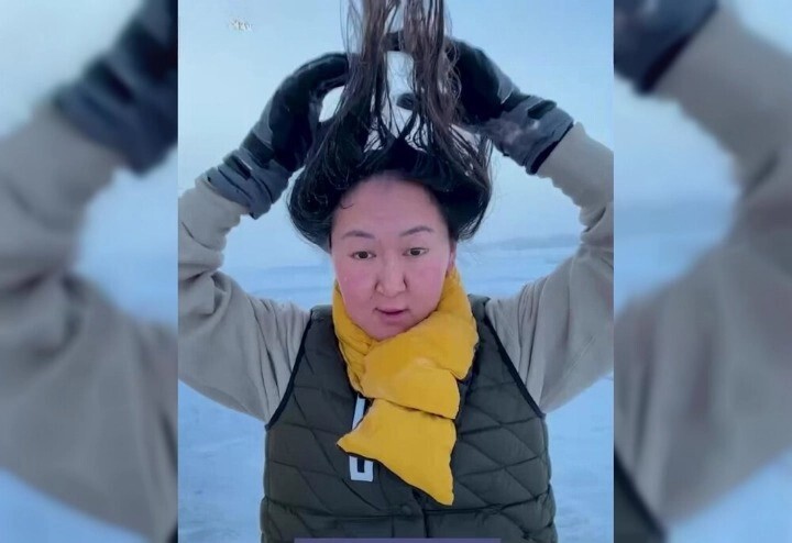 Морозы в Якутии настолько суровые, что от них моментально леденеют волосы