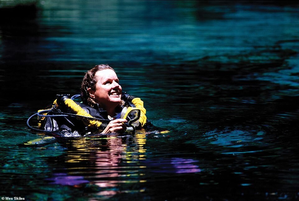 Одна ошибка может стоить жизни: акваспелеолог 30 лет исследует подводные пещеры