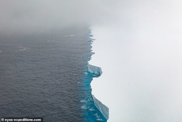 Как разрушается огромный айсберг, удаляясь от Антарктиды