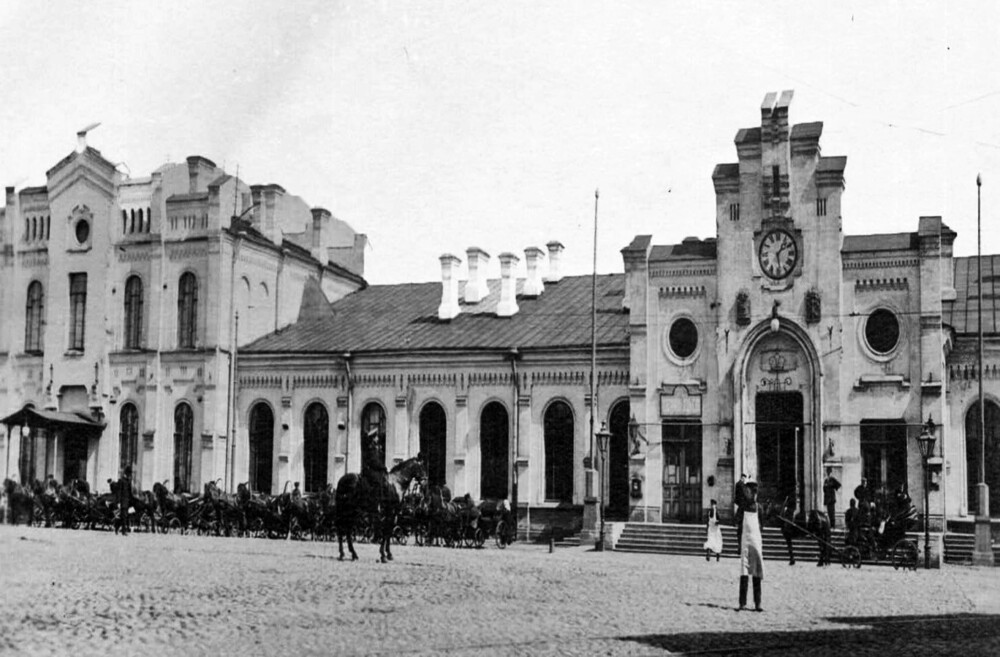 Вокзалы старого Петербурга