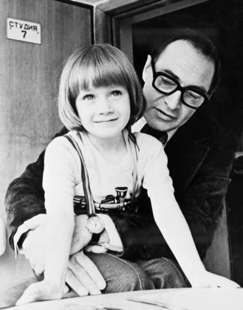 Вячеслав Тихонов с дочерью Анной, 1970-е годы