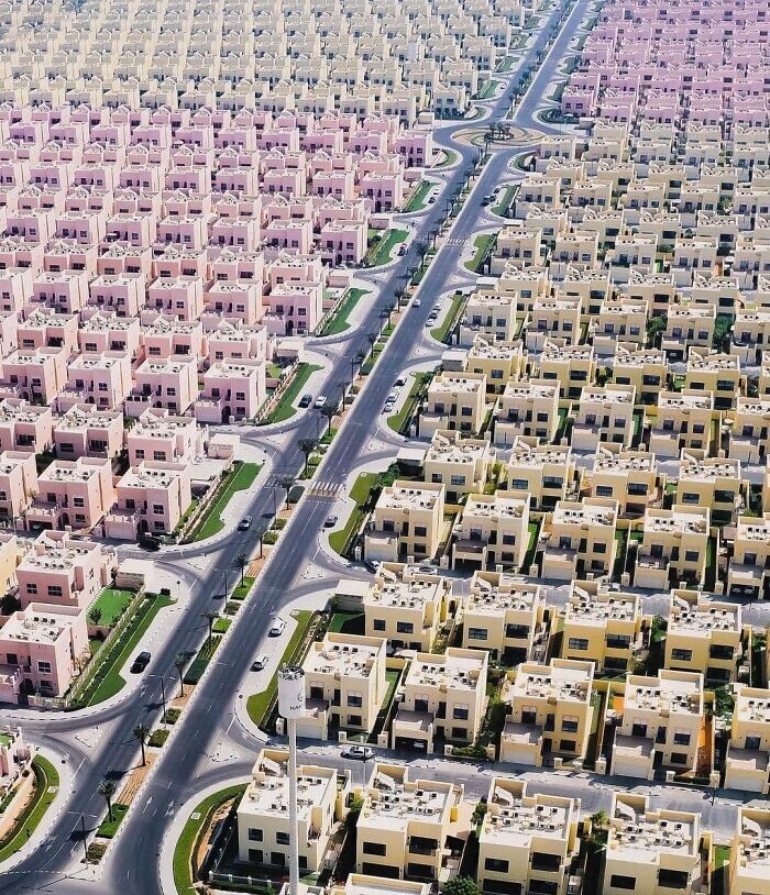 22. Фотография жилого квартала в Дубае, Объединенные Арабские Эмираты