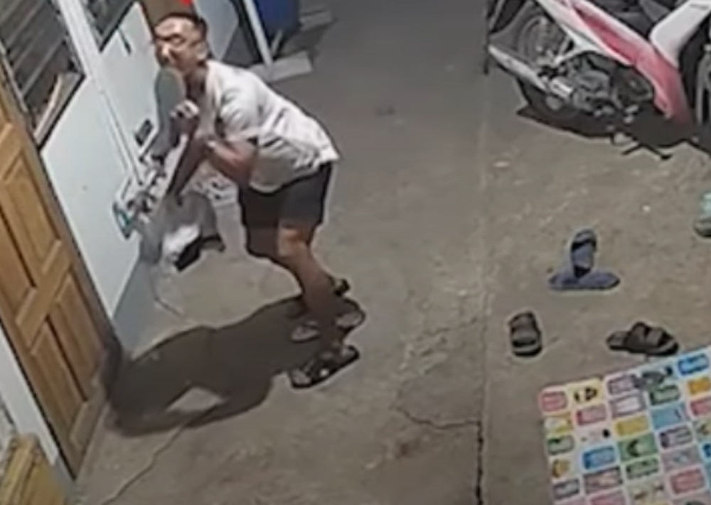 В Таиланде извращенец украл одежду и попал на видео