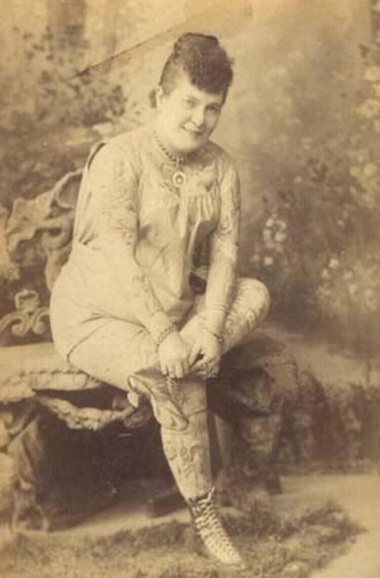 Нора Хилдебрандт – первая татуированная дама, её выдуманная и настоящая биография