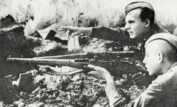 Как фашисты позвонили по телефону советскому снайперу. Что он им ответил