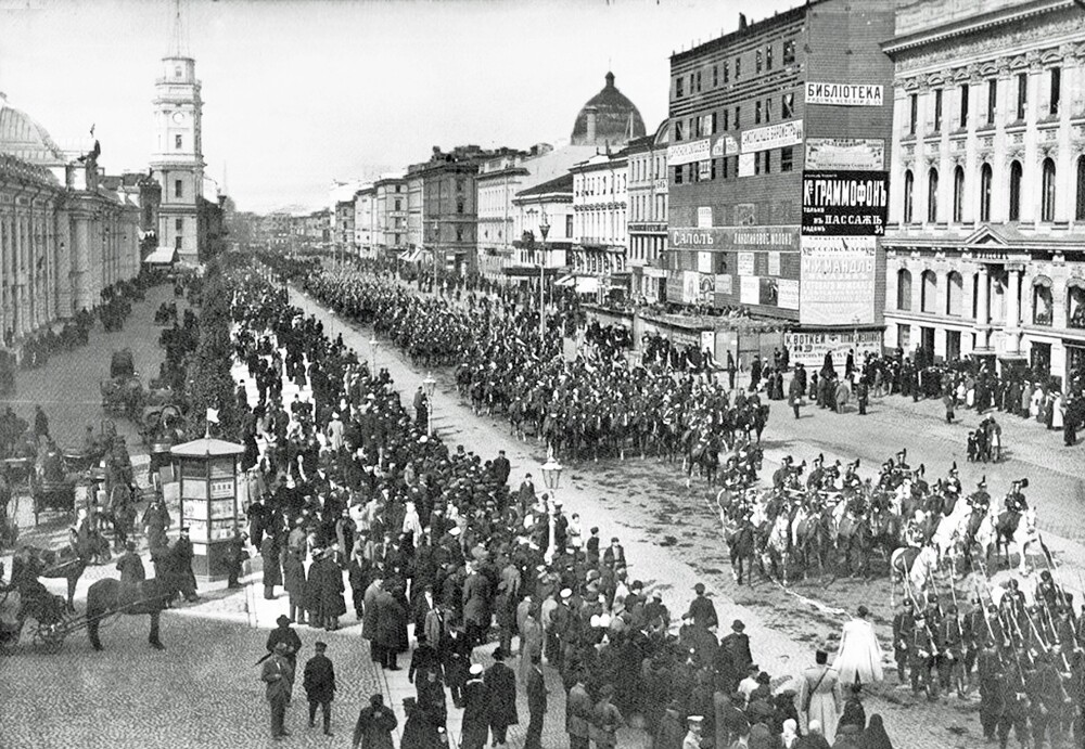 Похороннная процесия Герцога Лейхтенбергского на Невском проспекте