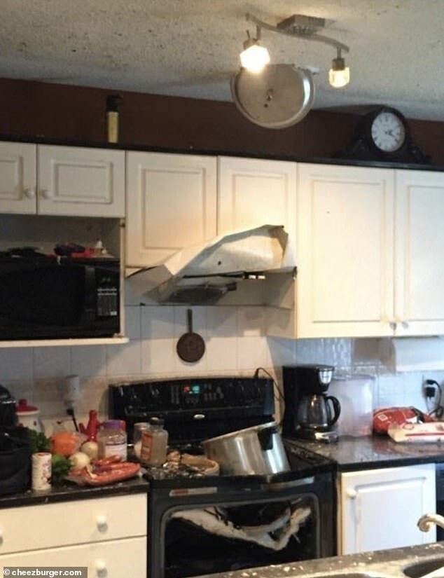 Кто-то устроил серьезную аварию на кухне, пытаясь приготовить семейный ужин