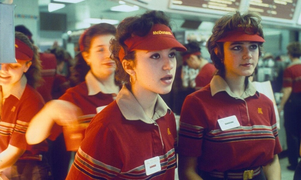 Первые работницы McDonald’s, 1990 год.