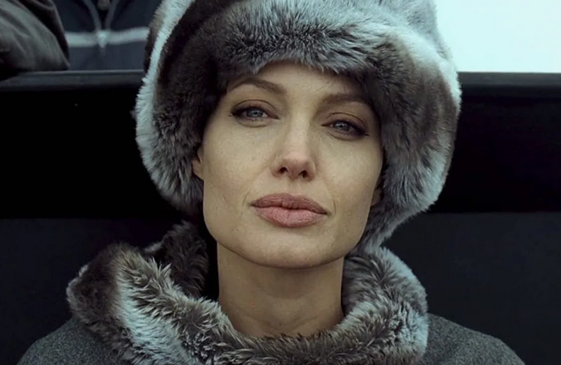 Как американцы в своих фильмах изображают русских девушек