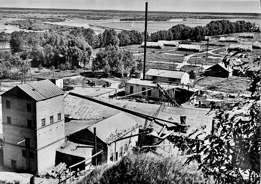 Трубчевск, Брянская область. Трубчевский пенькозавод, 1980-е годы.