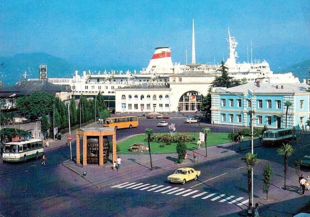 Батуми,  Морской вокзал, период 1970-1980-х годов.