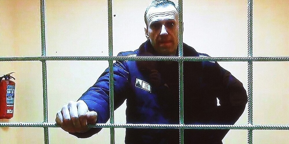 «Всё окрашено в чёрный цвет»: Юрий Шевчук высказался по поводу смерти Алексея Навального*