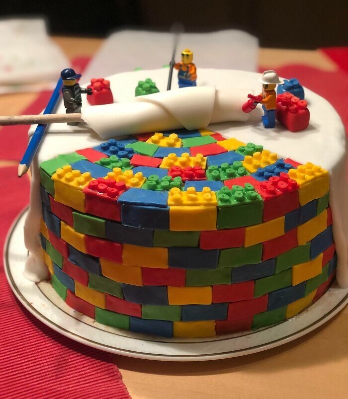 29. Лего-торт