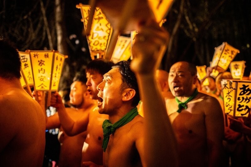 Японцы отменяют голый фестиваль из-за слишком старого населения