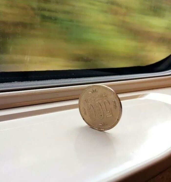 18. «Вот как плавно движется скоростной поезд в Японии»