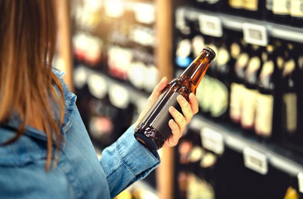 Ученые выяснили, как влияет сочетание пива и вина на похмелье