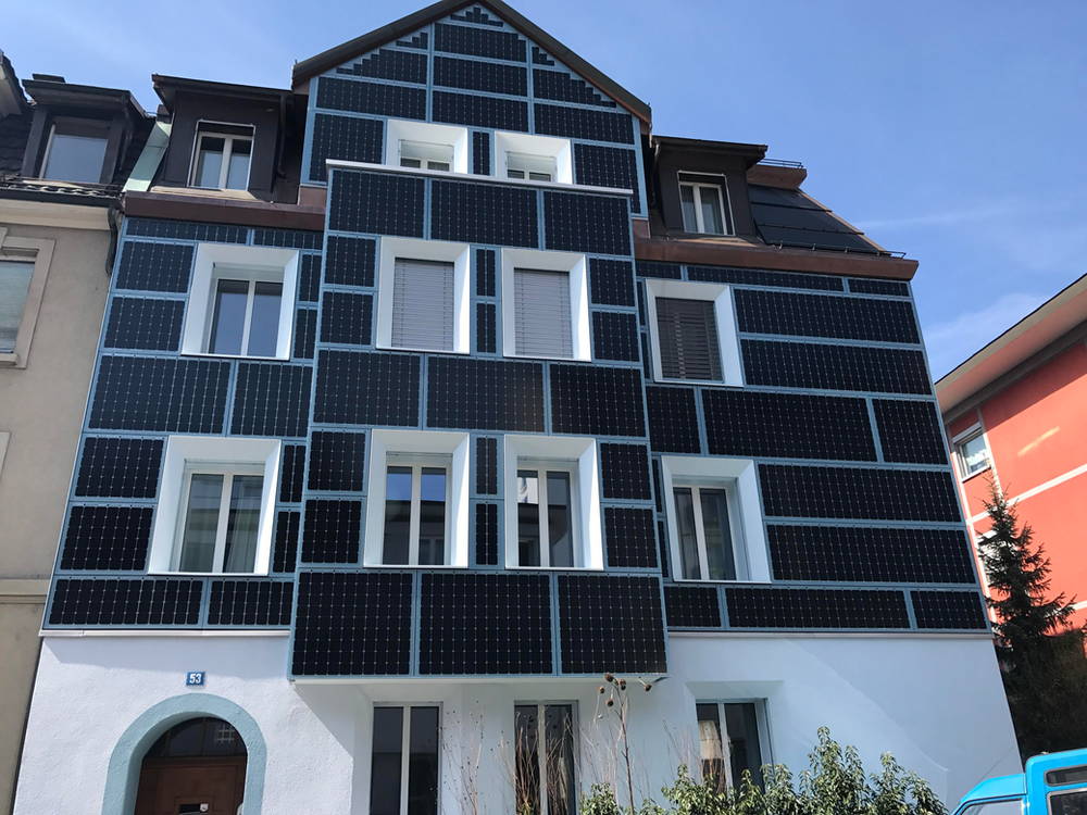 35. Дом с солнечными батареями в Цюрихе