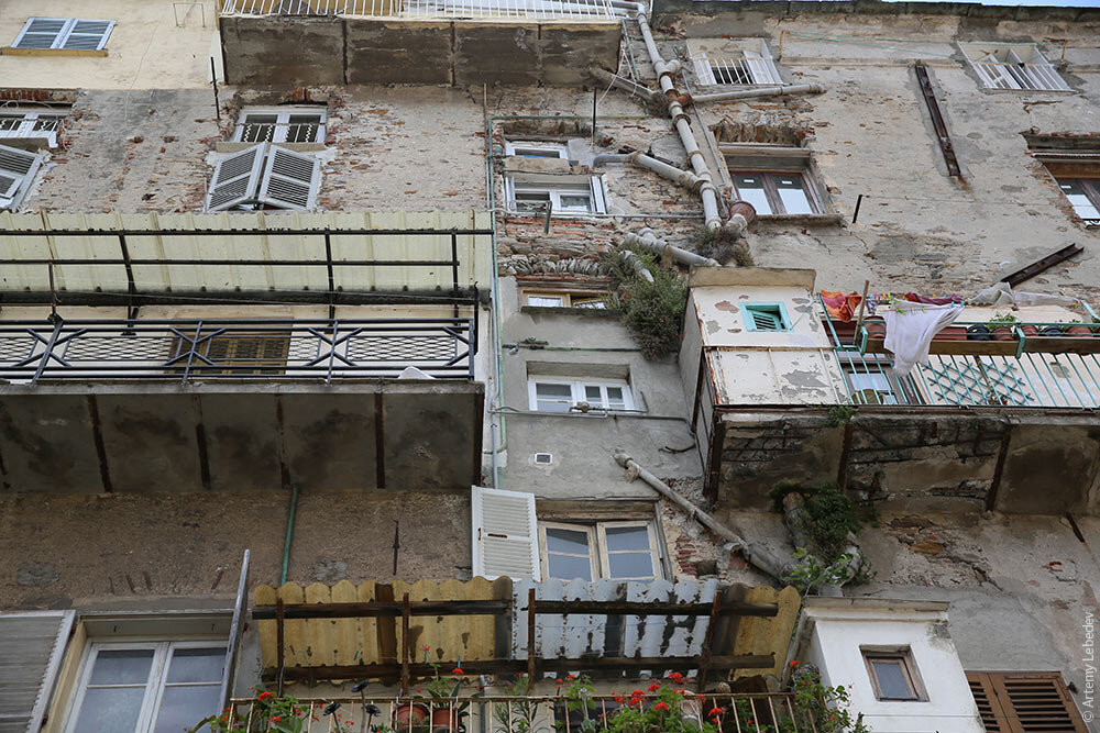 25 самых сумасшедших балконов России