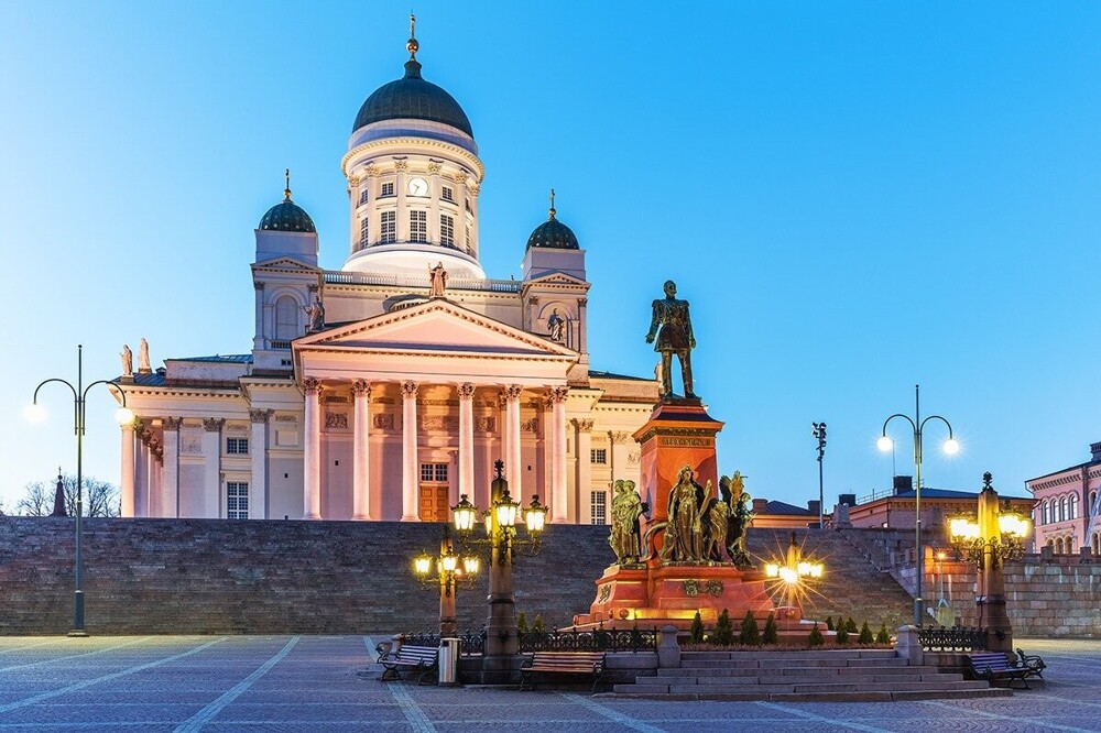 Хельсинки вообще-то русский город. И кто знает, что было бы с Финляндией, если бы не русские?